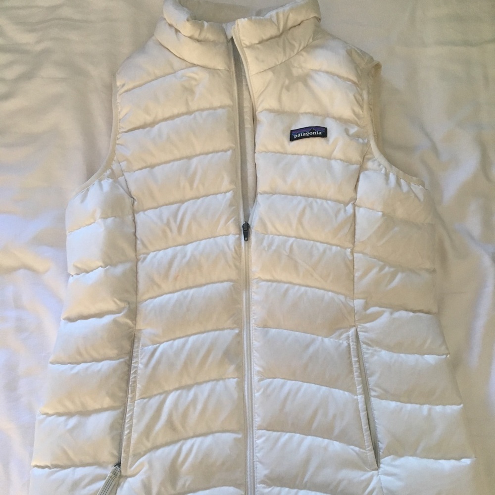 Patagonia White Puffy Vest